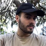 Soy una persona dinámica y agradable que pretende dar clases a niños durante el verano